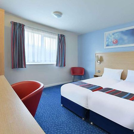 Travelodge Lutterworth Leicester Szoba fotó