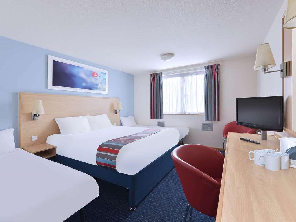 Travelodge Lutterworth Leicester Szoba fotó