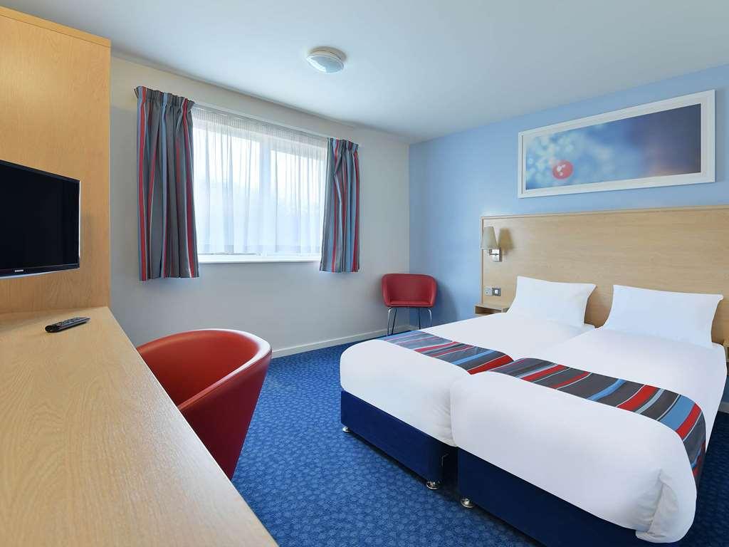 Travelodge Lutterworth Leicester Szoba fotó